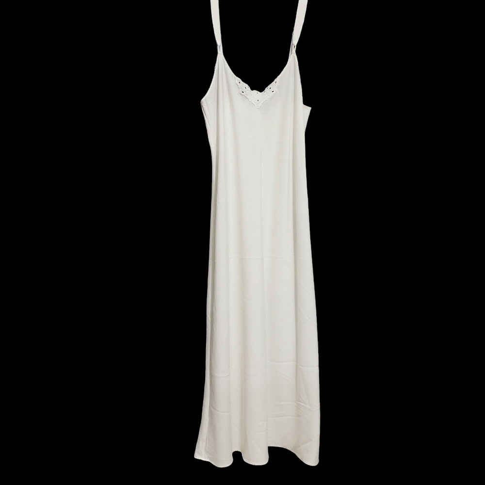 Vintage Vanity Fair Ivory Slip Long Dress Classic 34 32" /40 Victorian Feminine